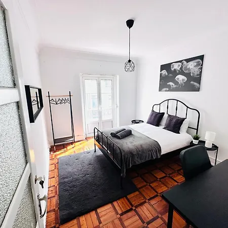 Hostel Luxury Next Attractions And Station *