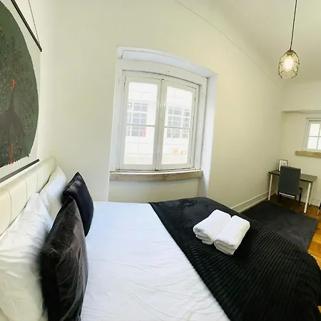 Hostel Luxury Next Attractions And Station