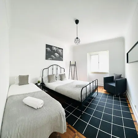 Luxury Next Attractions And Station Lisboa