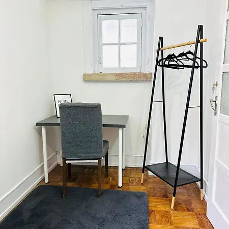 Hostel Luxury Next Attractions And Station